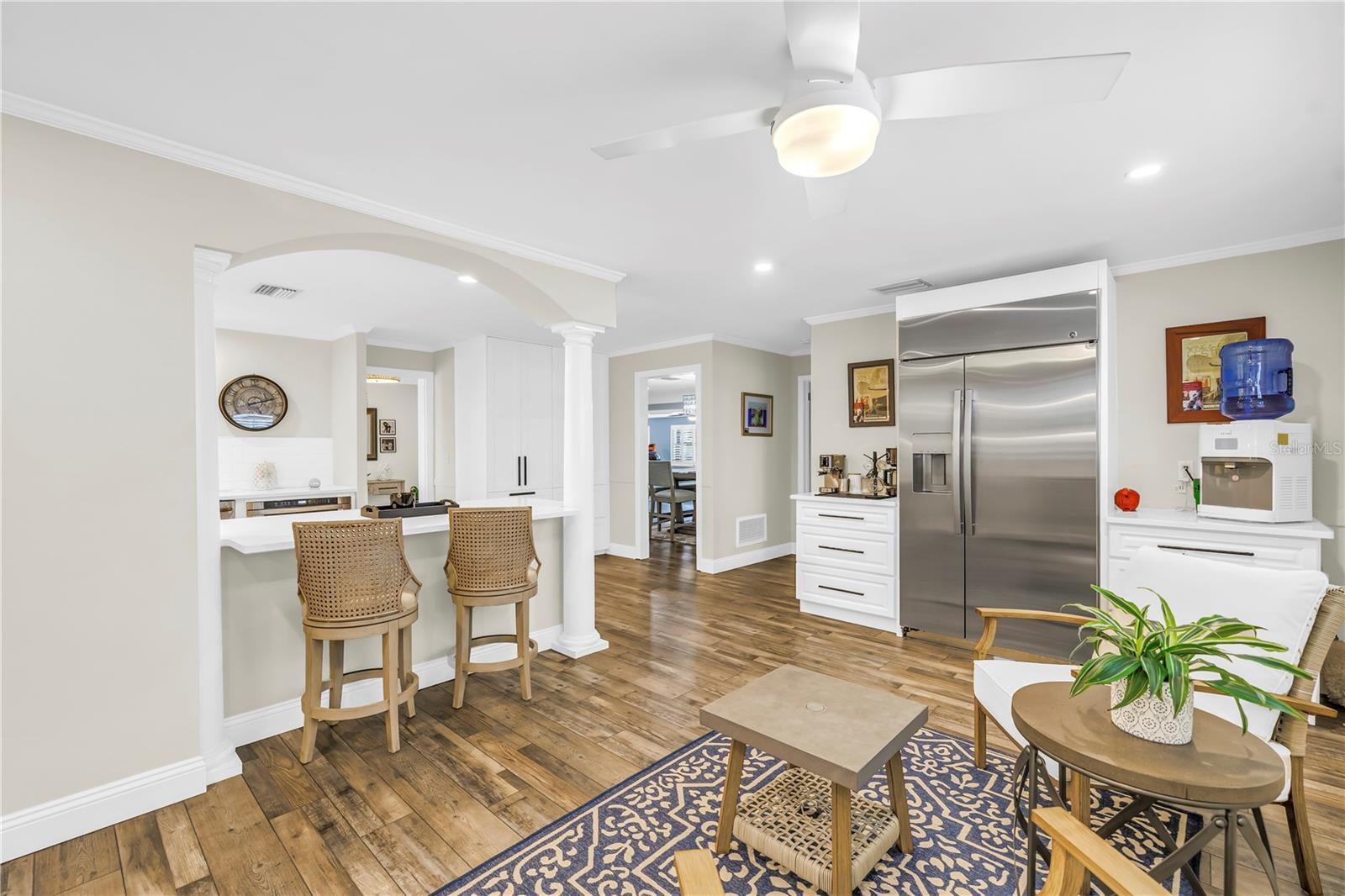 196 1ST ST W, TIERRA VERDE, FL, 33715