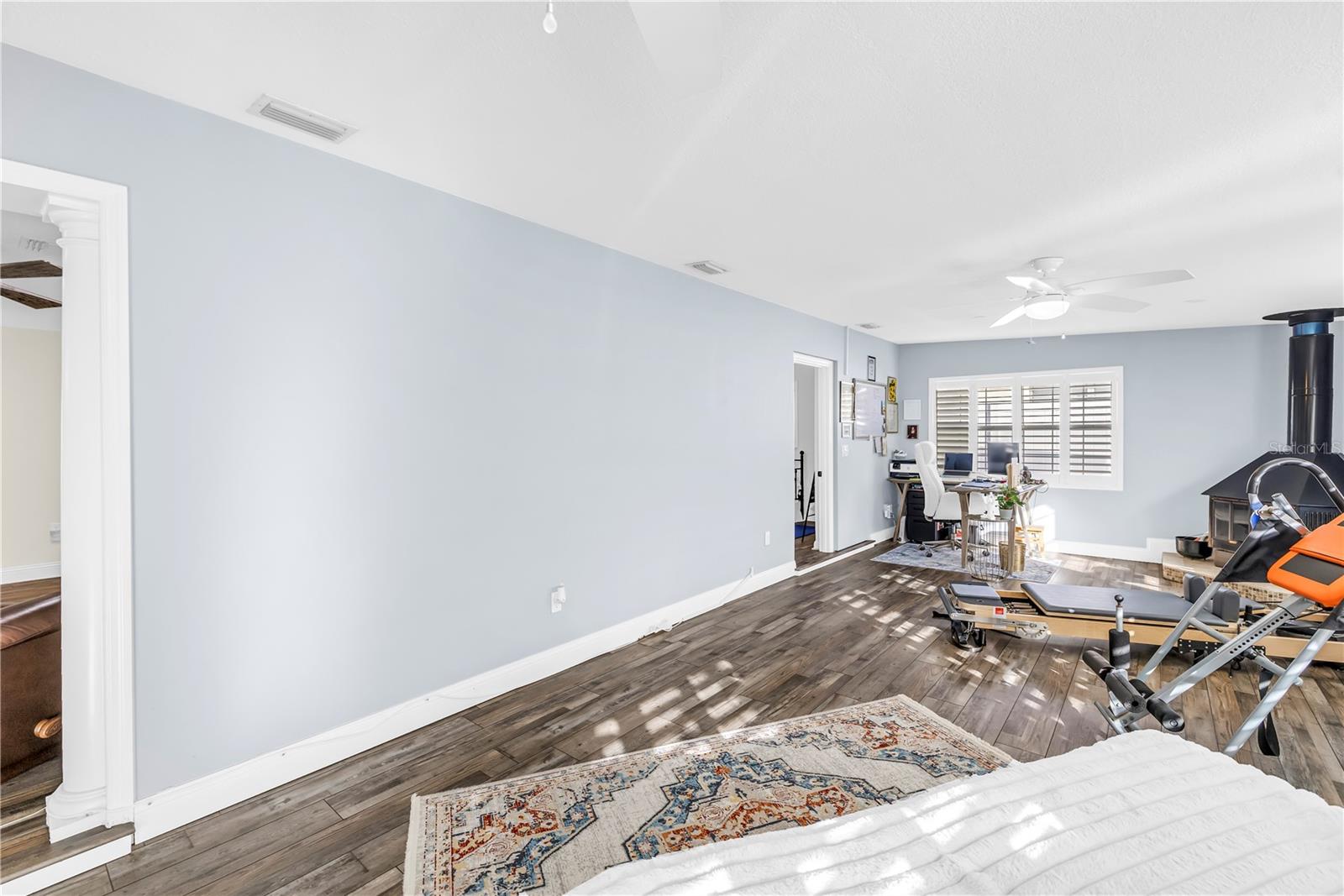 196 1ST ST W, TIERRA VERDE, FL, 33715