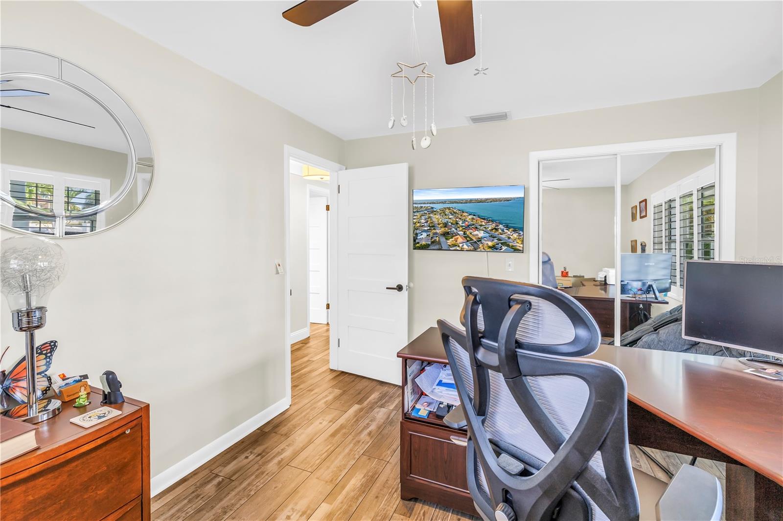 196 1ST ST W, TIERRA VERDE, FL, 33715