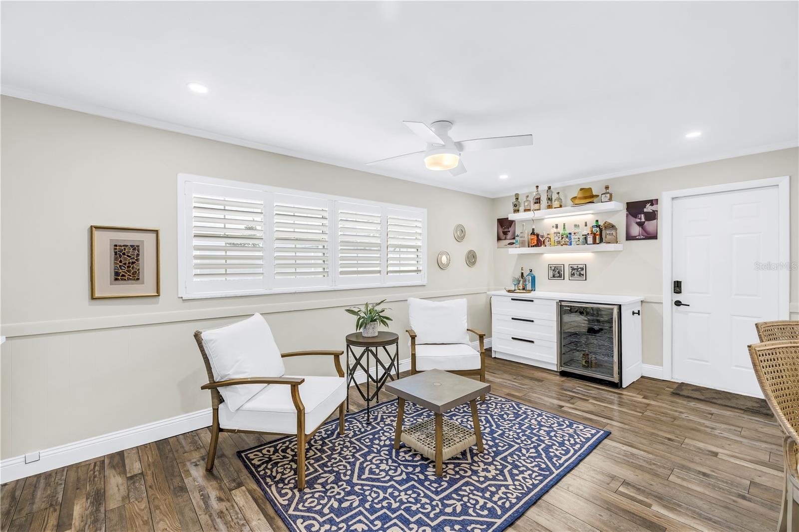 196 1ST ST W, TIERRA VERDE, FL, 33715