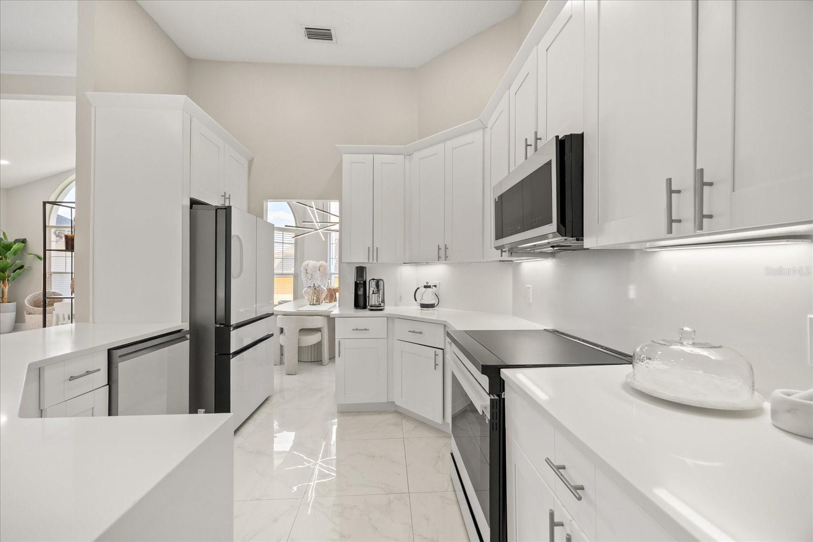 8663 NICOLEWOOD CT, ORLANDO, FL, 32836