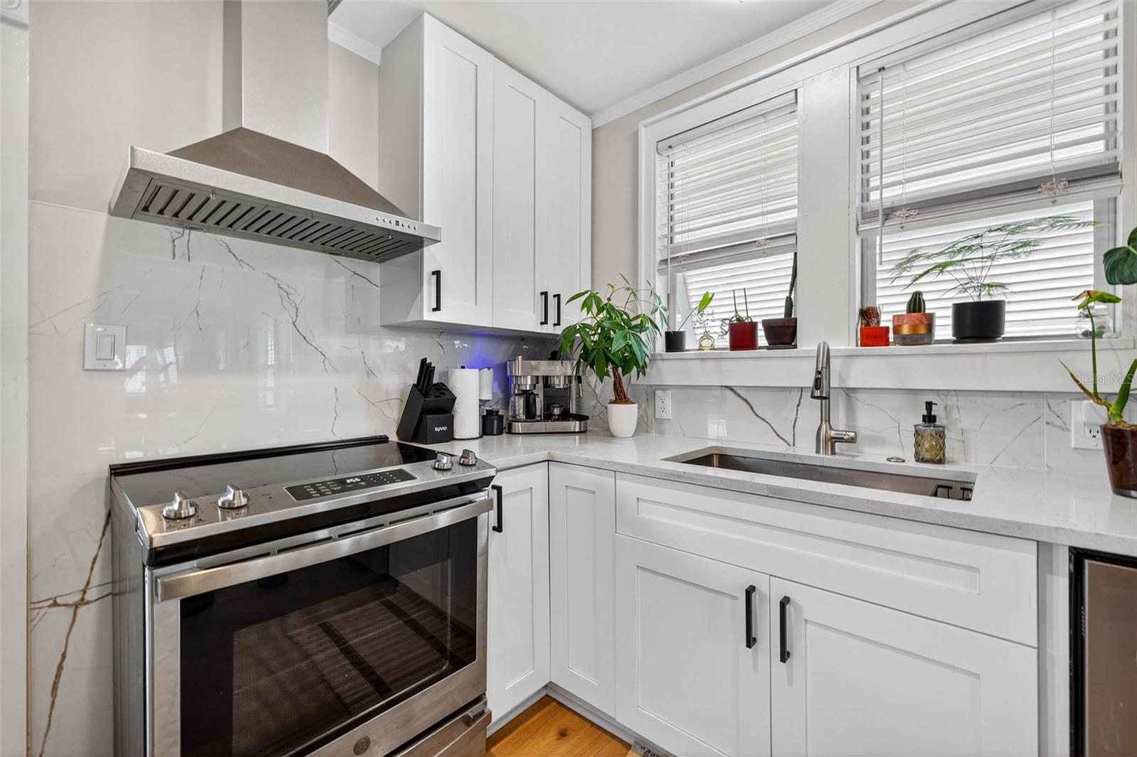 447 23RD ST N, ST PETERSBURG, FL, 33713