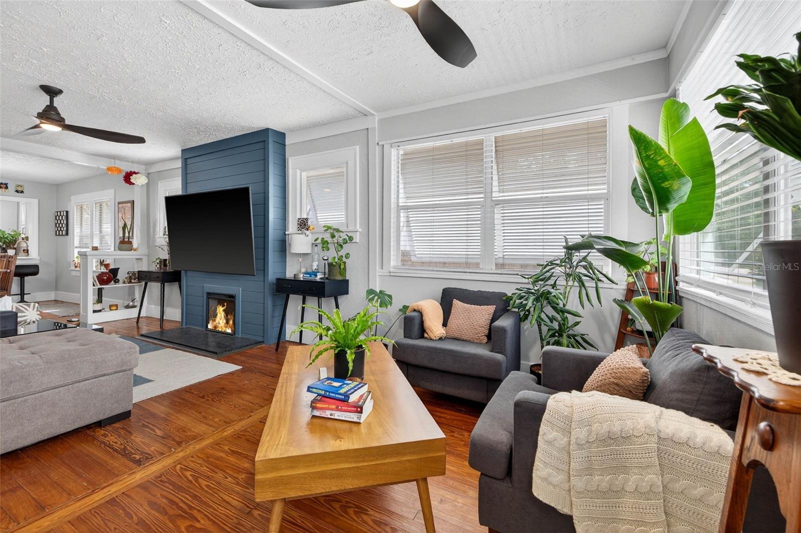 447 23RD ST N, ST PETERSBURG, FL, 33713