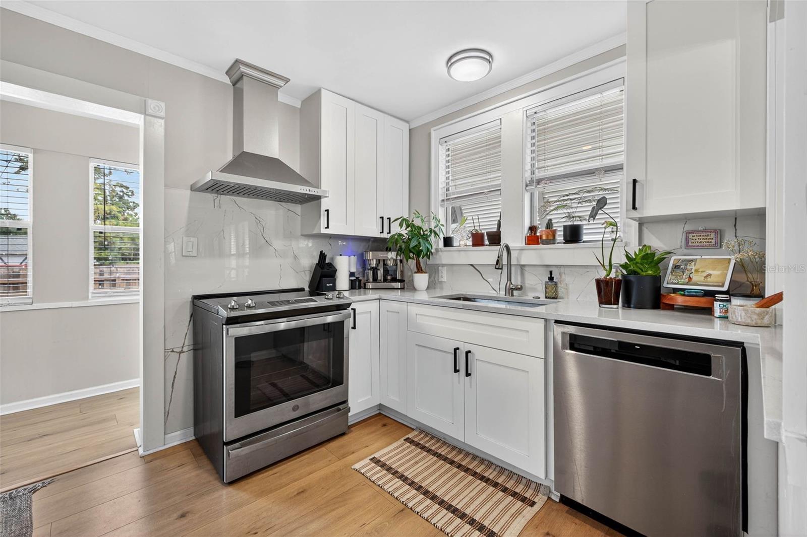 447 23RD ST N, ST PETERSBURG, FL, 33713