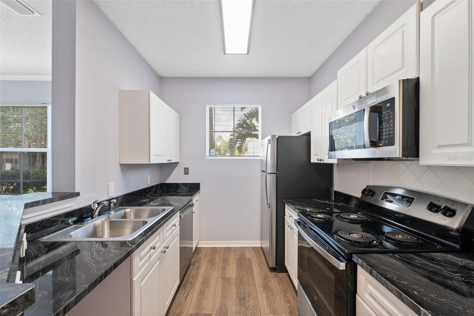 18001 RICHMOND PLACE DR #215, TAMPA, FL, 33647