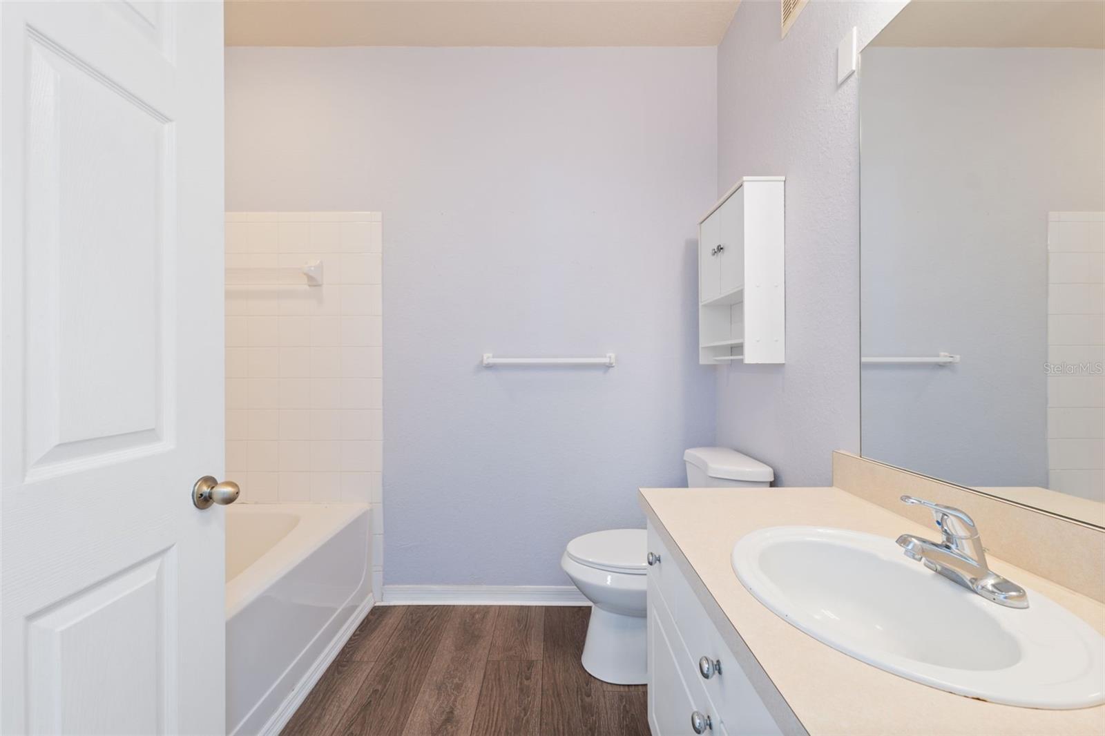 18001 RICHMOND PLACE DR #215, TAMPA, FL, 33647