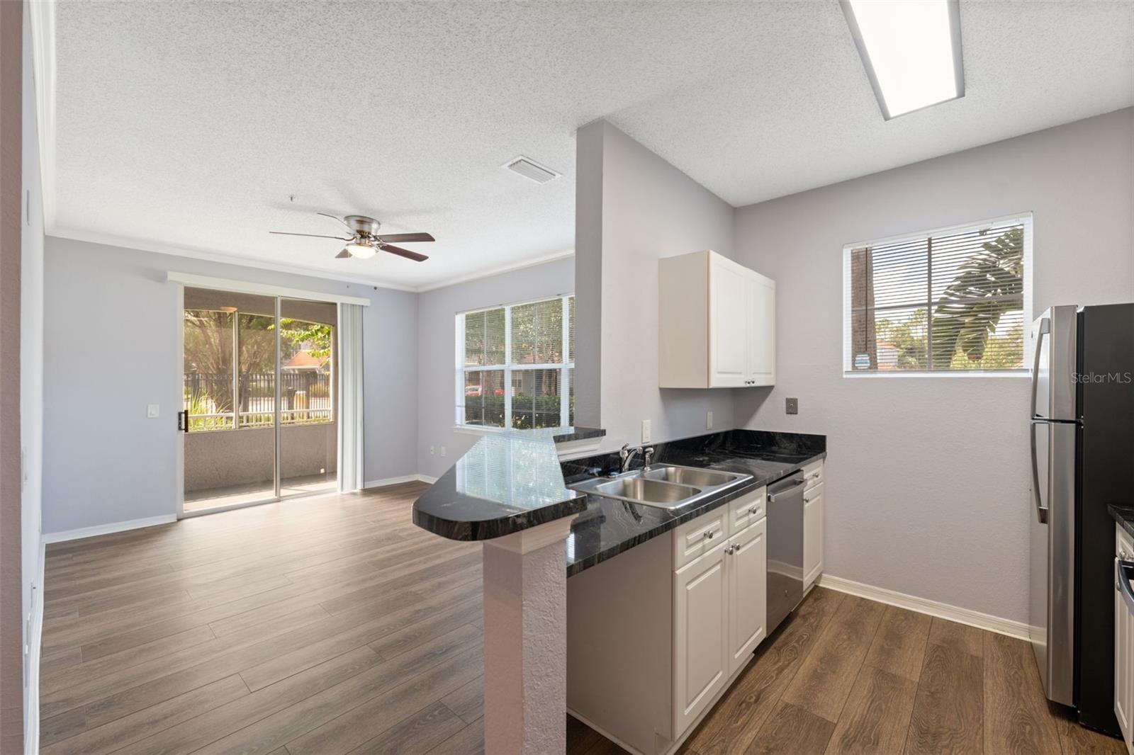 18001 RICHMOND PLACE DR #215, TAMPA, FL, 33647