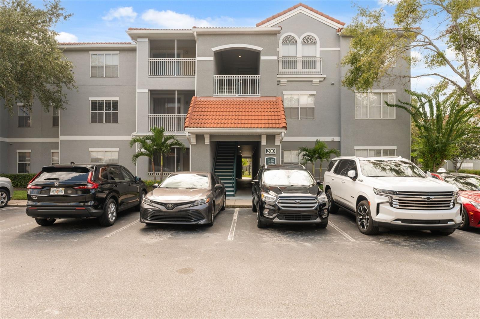 18001 RICHMOND PLACE DR #215, TAMPA, FL, 33647