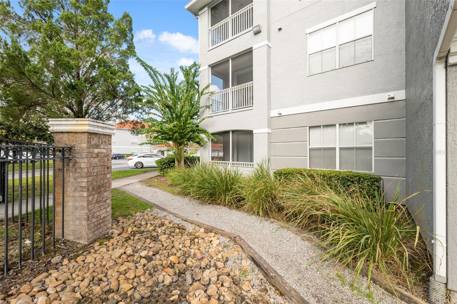 18001 RICHMOND PLACE DR #215, TAMPA, FL, 33647