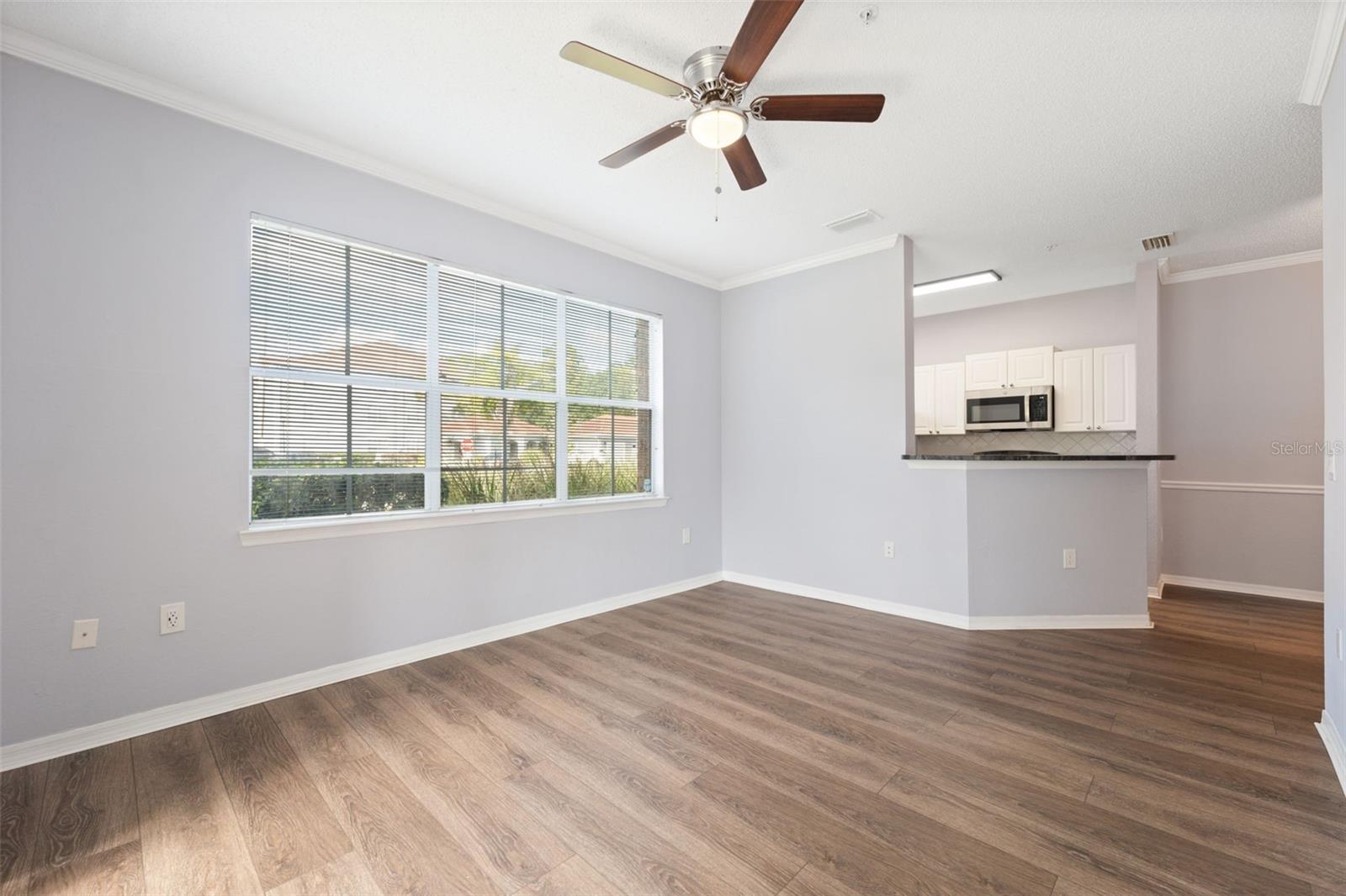 18001 RICHMOND PLACE DR #215, TAMPA, FL, 33647