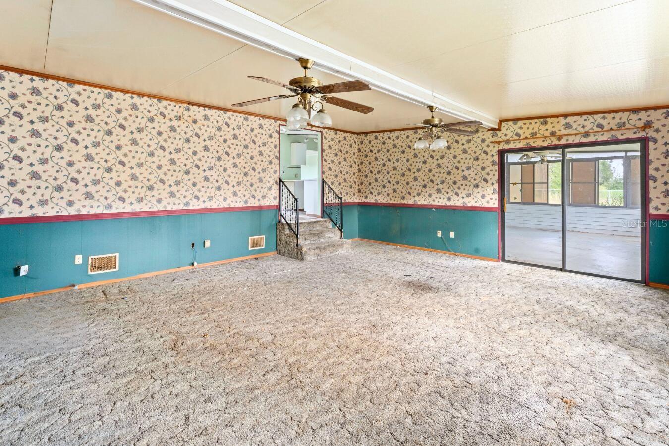 2631 E TRAPNELL RD, PLANT CITY, FL, 33566