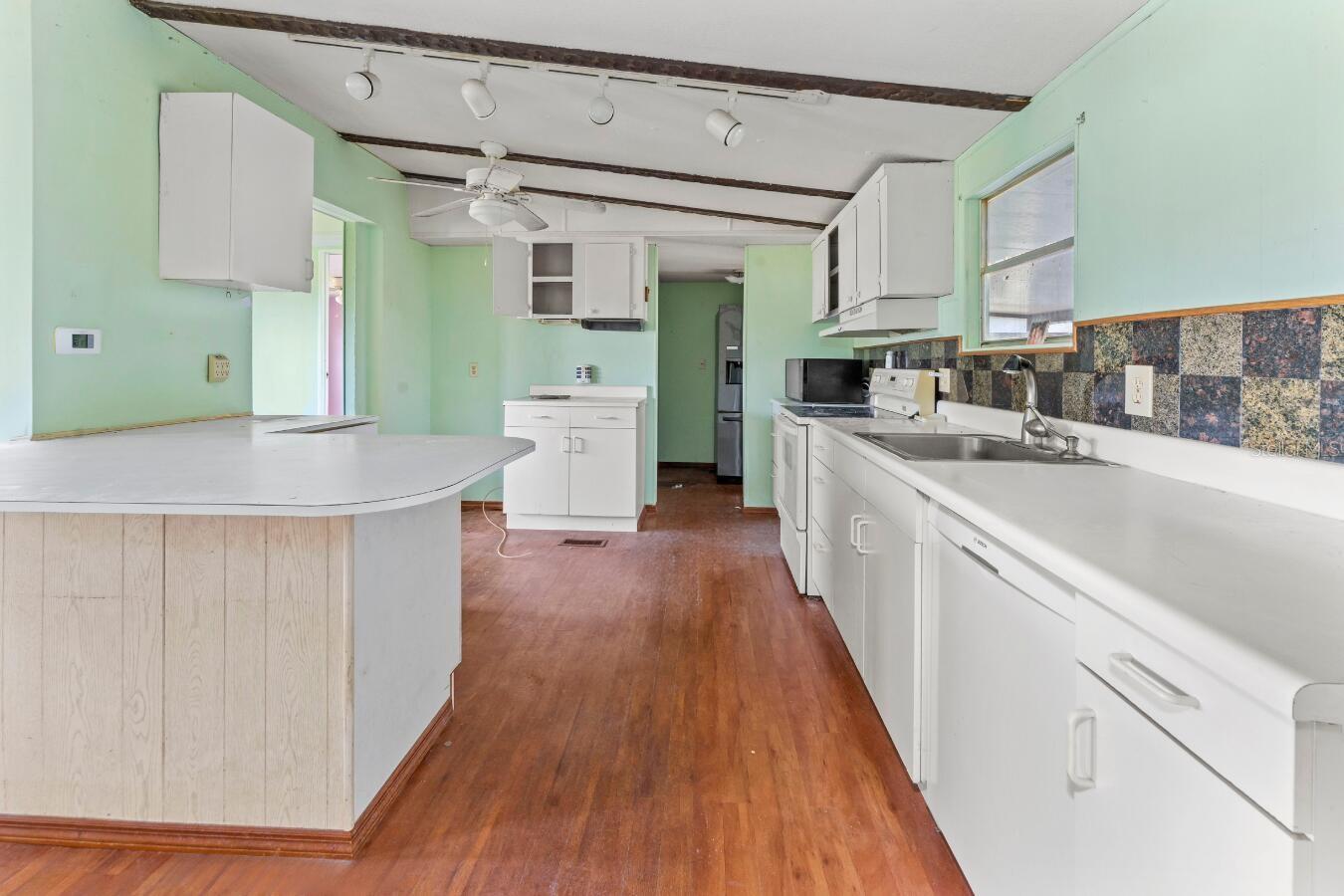 2631 E TRAPNELL RD, PLANT CITY, FL, 33566