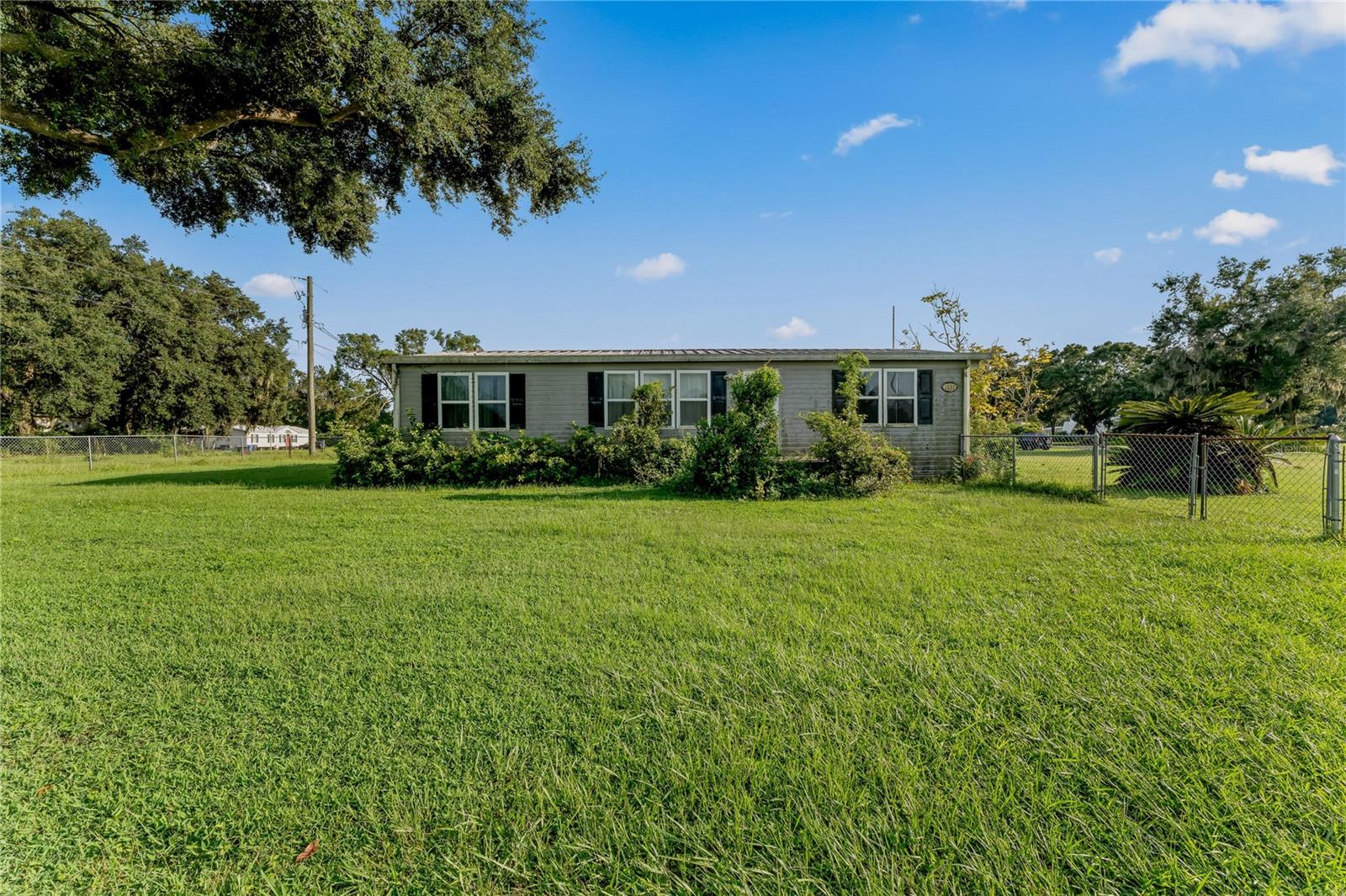 2631 E TRAPNELL RD, PLANT CITY, FL, 33566