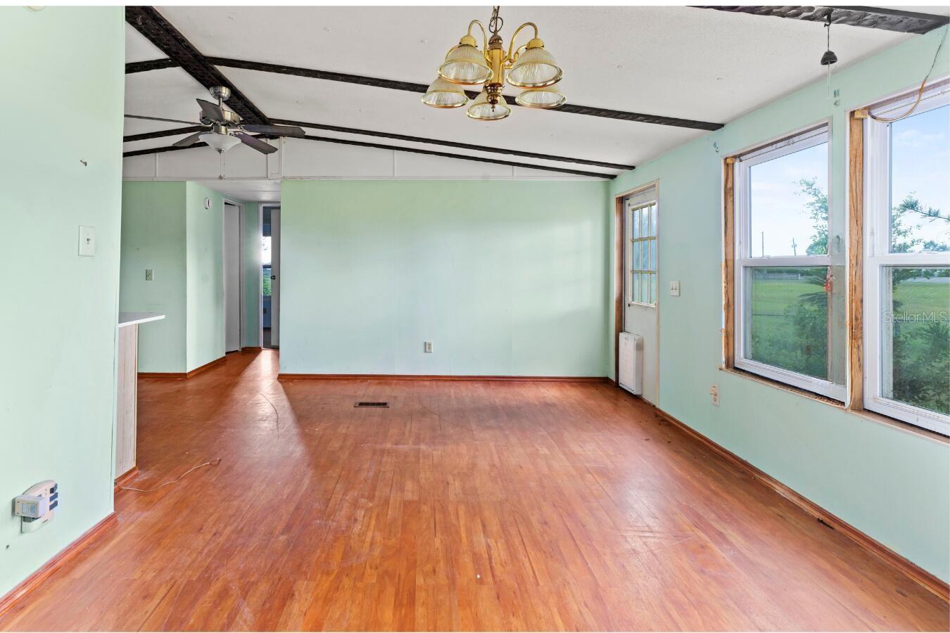 2631 E TRAPNELL RD, PLANT CITY, FL, 33566