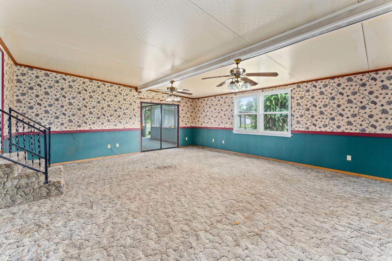 2631 E TRAPNELL RD, PLANT CITY, FL, 33566