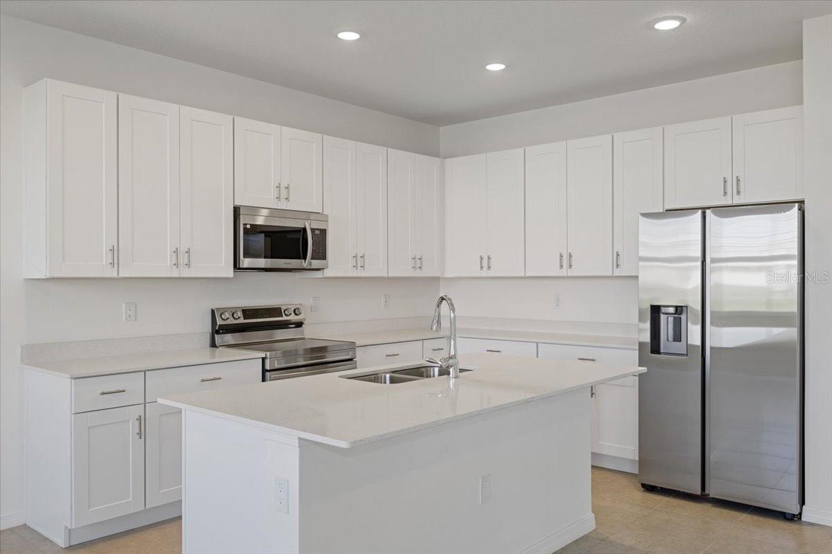 163 BOTTLE BRUSH, HAINES CITY, FL, 33844