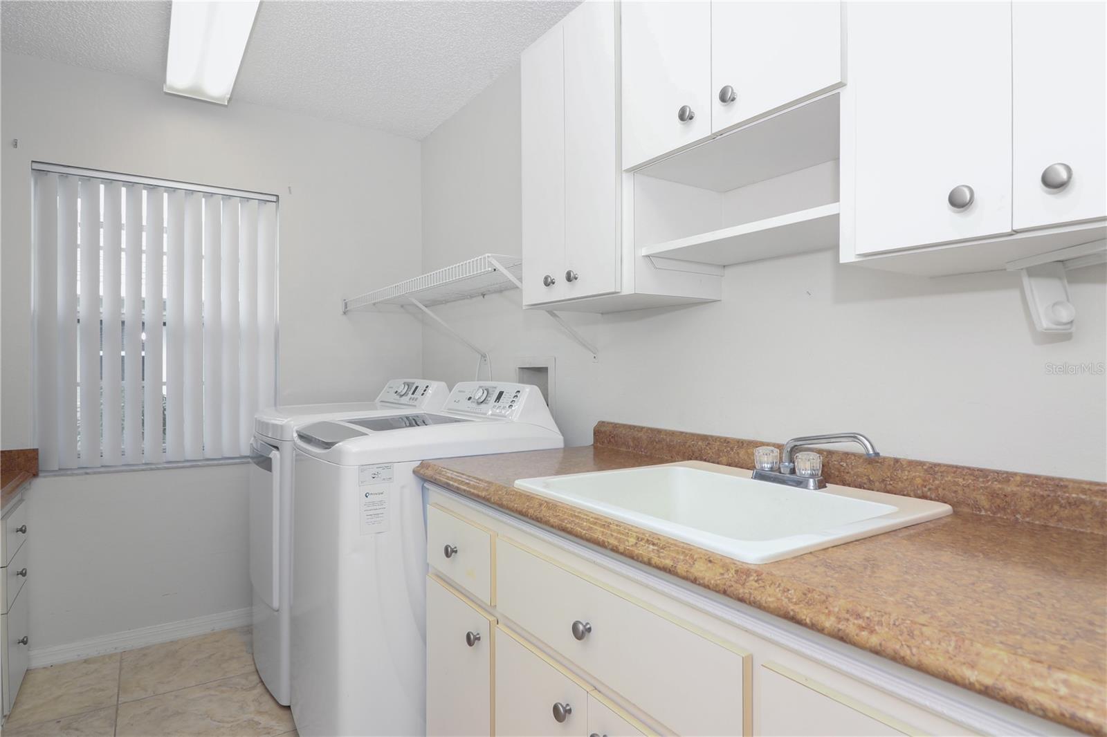 21742 KING JOHN ST, LEESBURG, FL, 34748