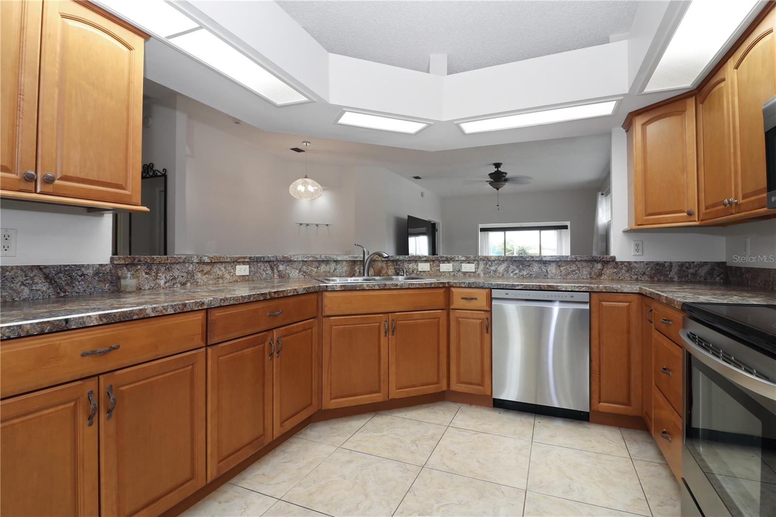 21742 KING JOHN ST, LEESBURG, FL, 34748