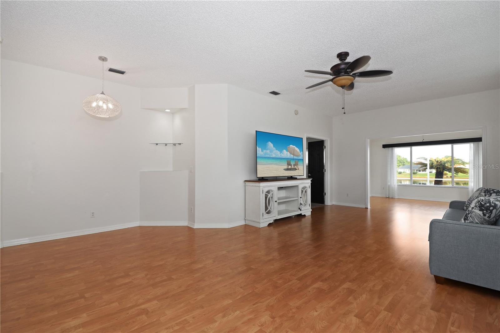 21742 KING JOHN ST, LEESBURG, FL, 34748