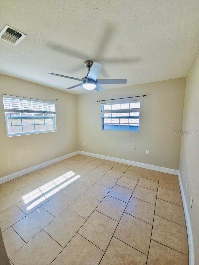 1310 W BURGER ST, TAMPA, FL, 33604