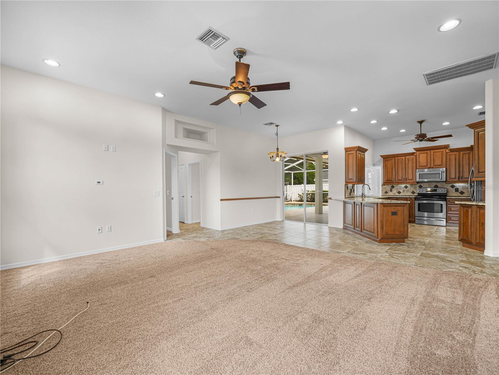 1455 ROYAL FOREST LOOP, LAKELAND, FL, 33811