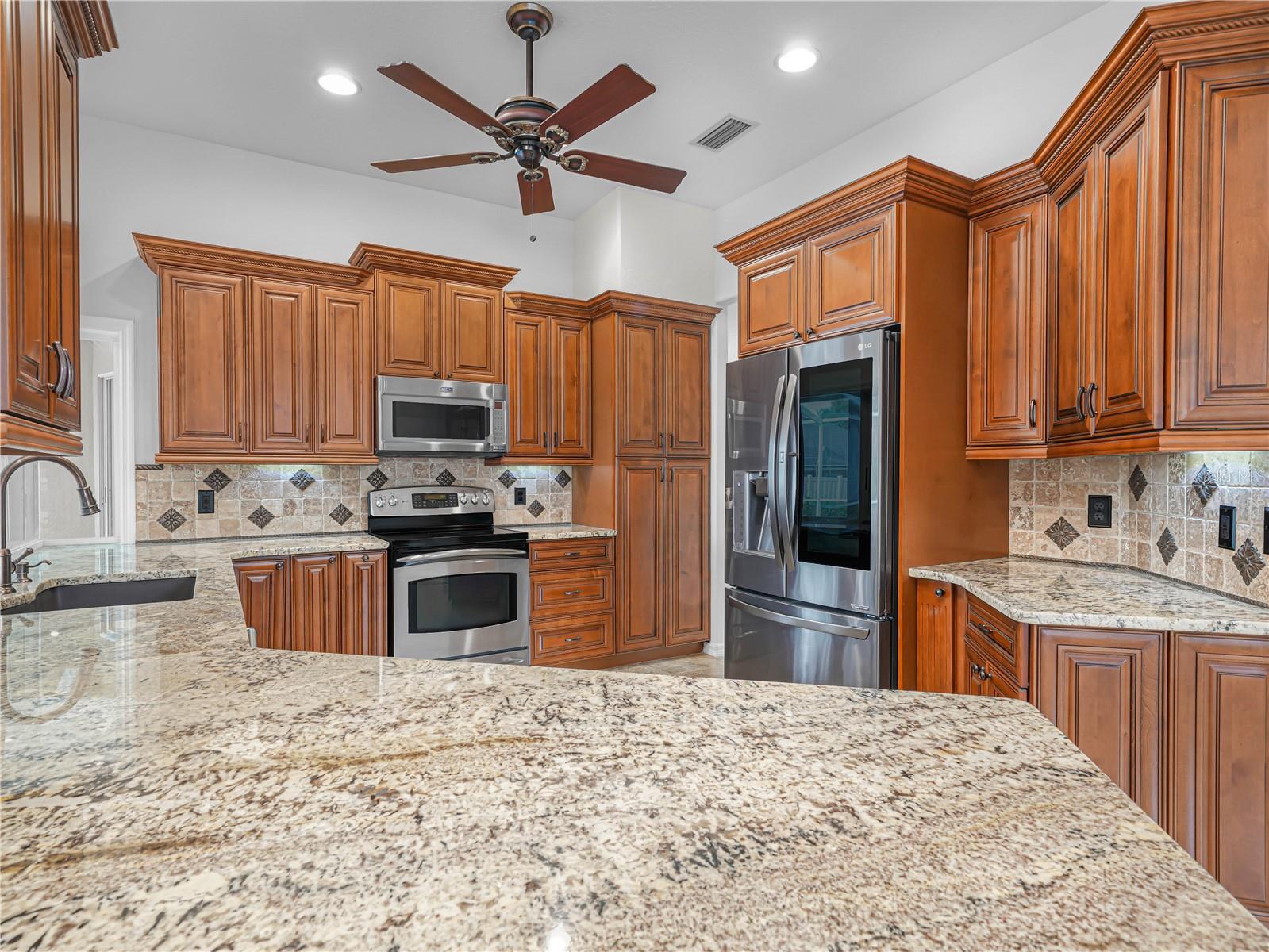 1455 ROYAL FOREST LOOP, LAKELAND, FL, 33811