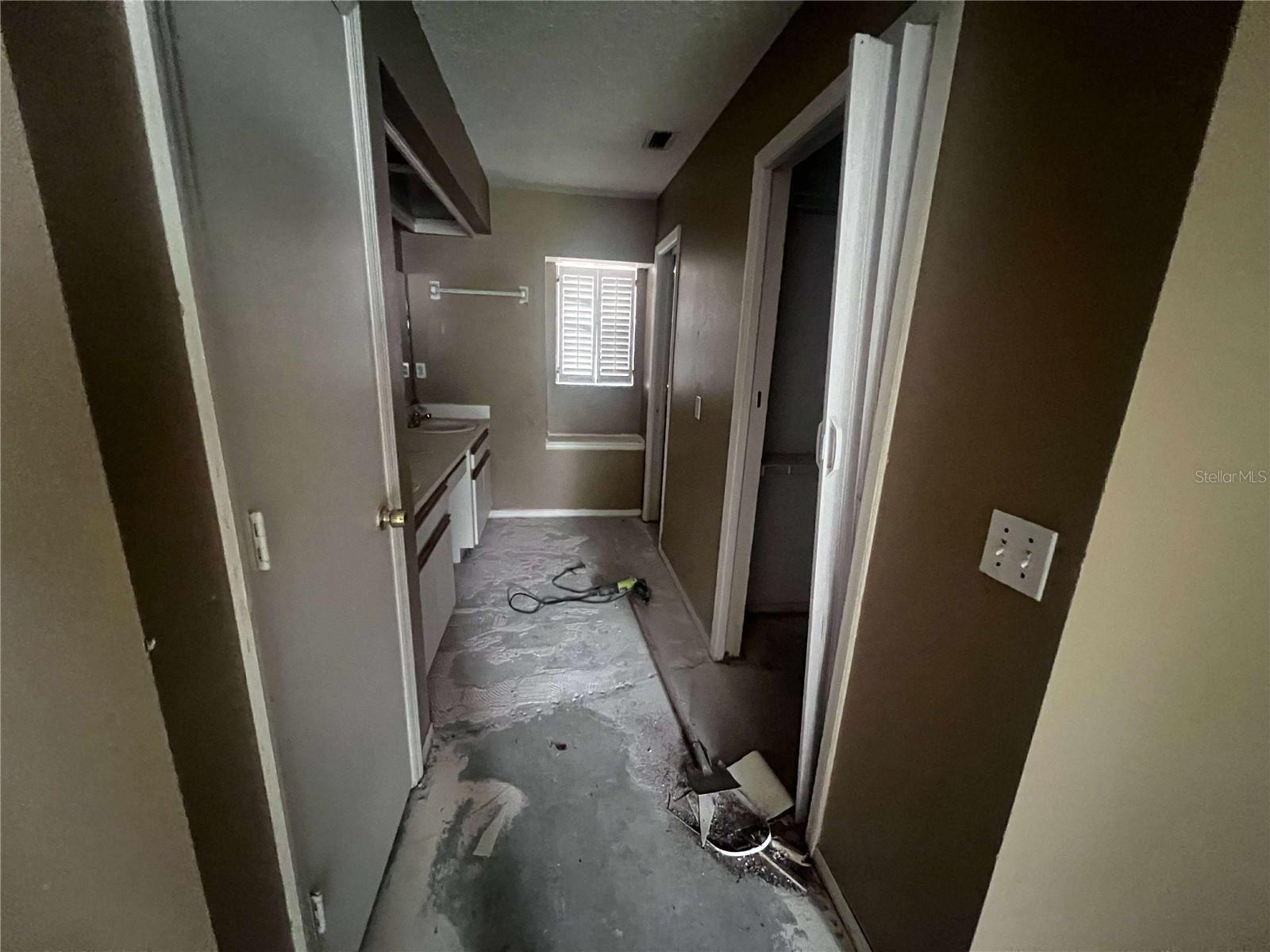 413 VINEYARD DR, LAKELAND, FL, 33809