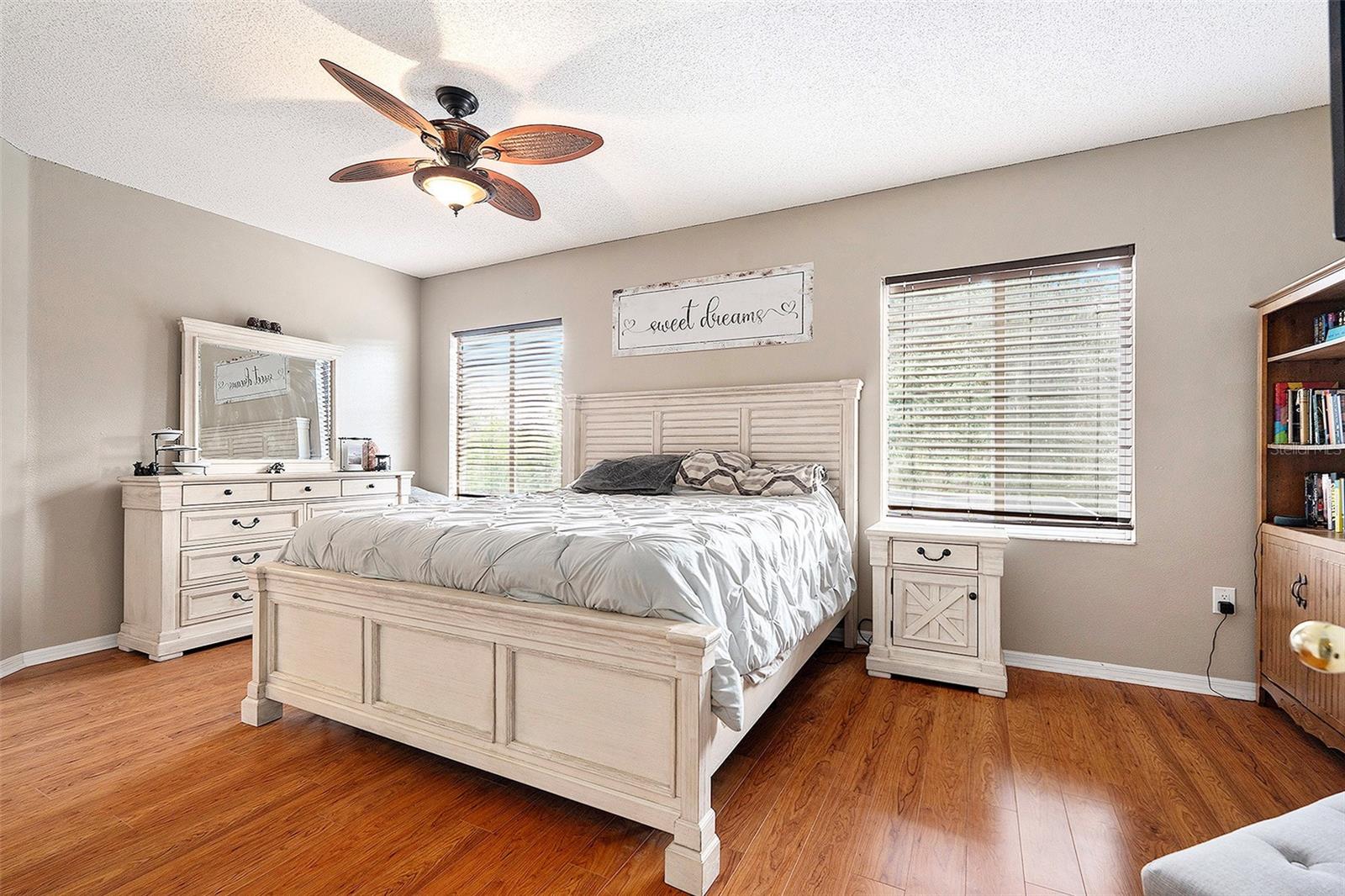 4204 HARBOR LAKE DR, LUTZ, FL, 33558