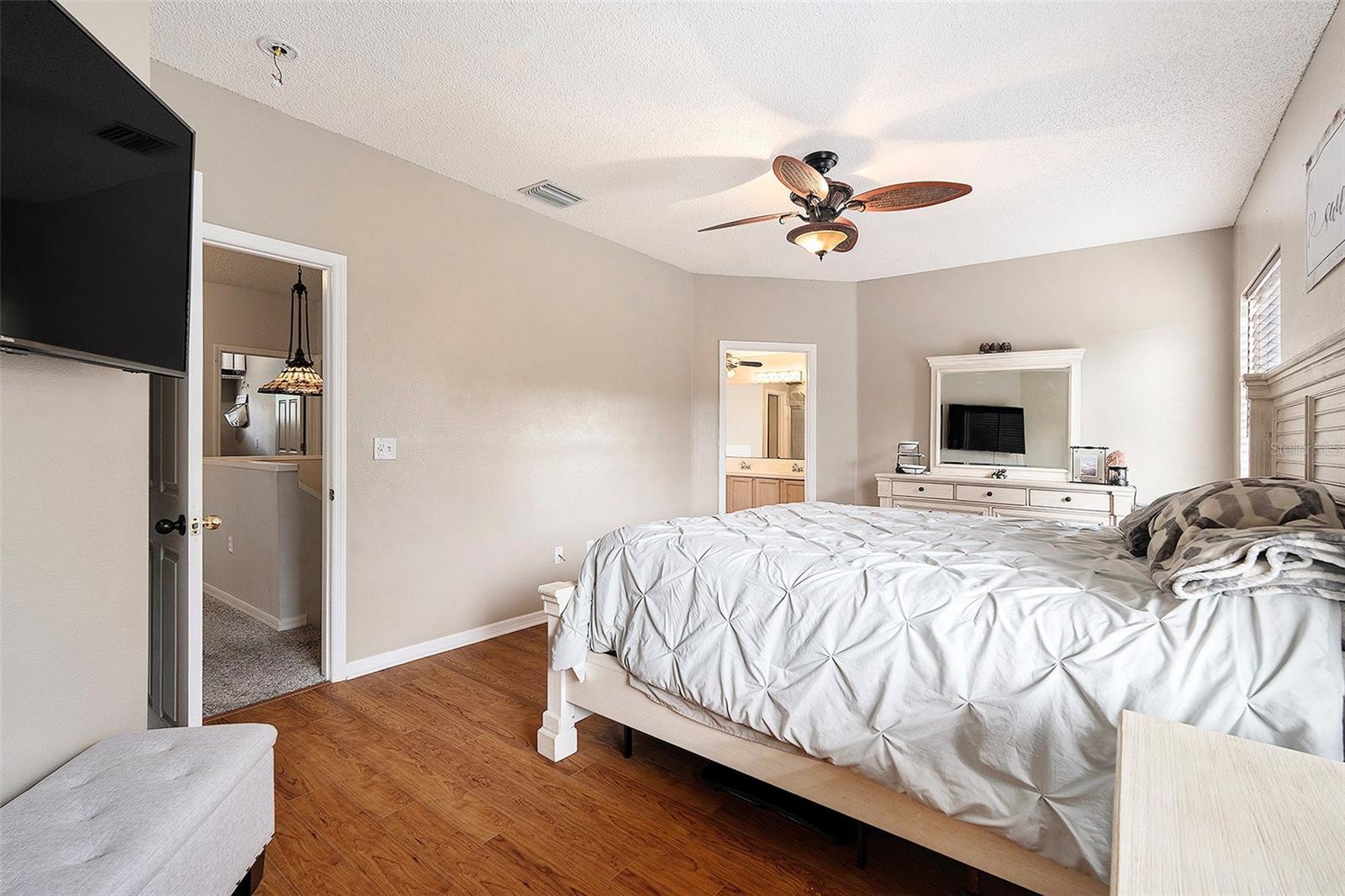 4204 HARBOR LAKE DR, LUTZ, FL, 33558