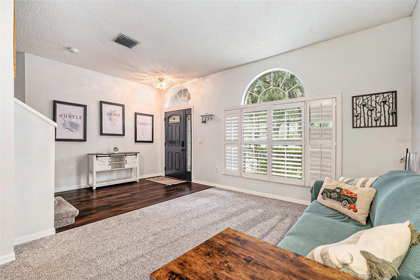 4204 HARBOR LAKE DR, LUTZ, FL, 33558