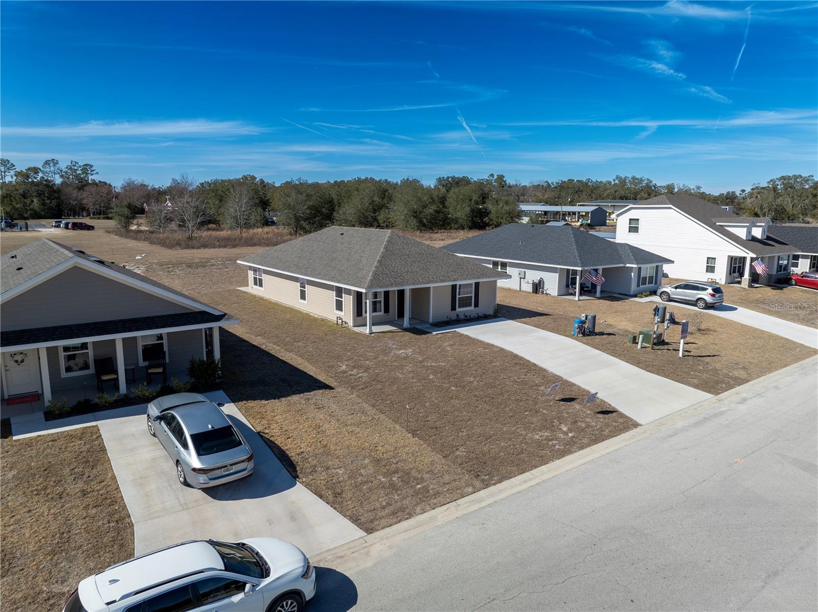 1879 N ROBERTS TRL, BELL, FL, 32619