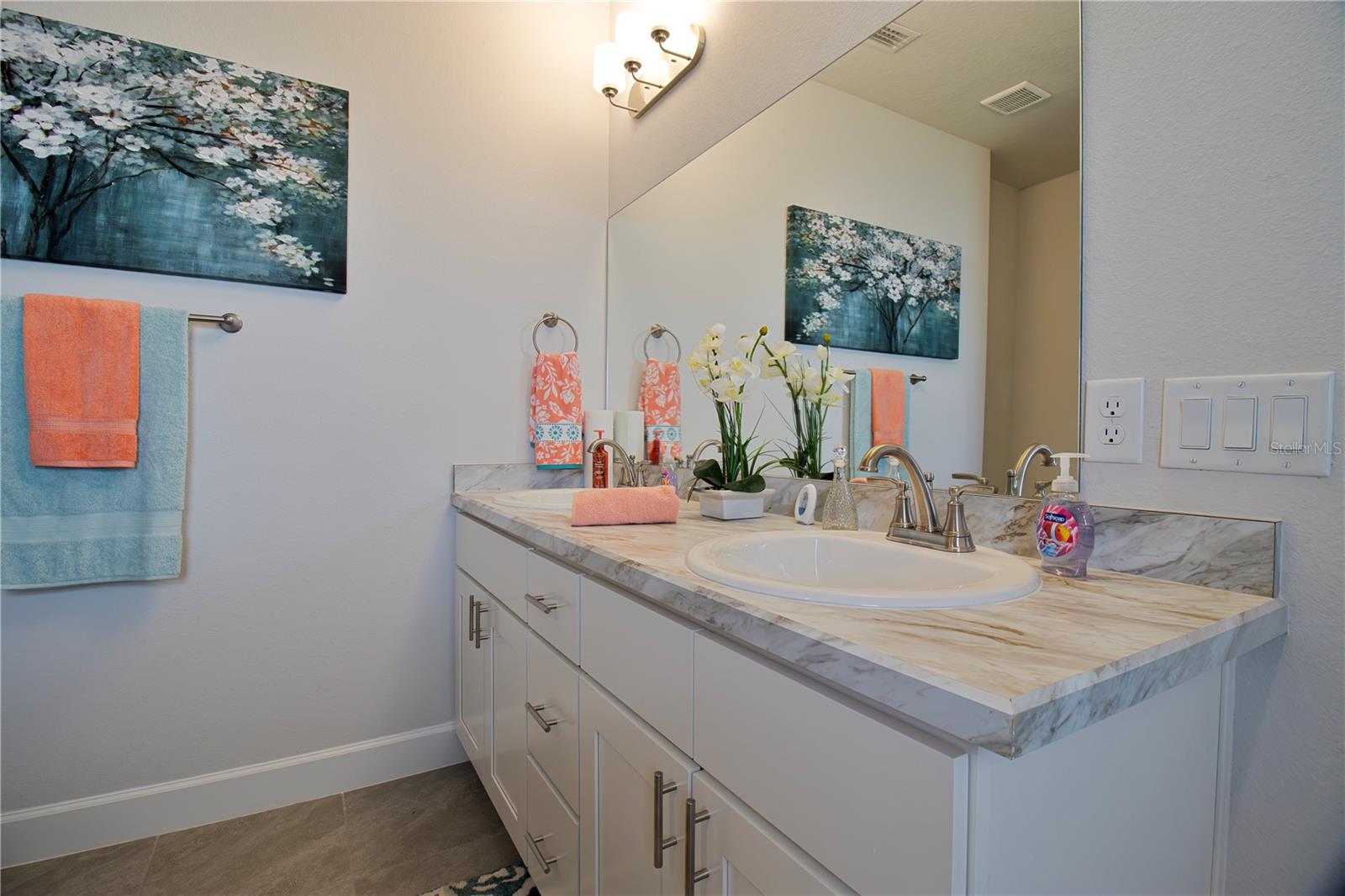 1879 N ROBERTS TRL, BELL, FL, 32619