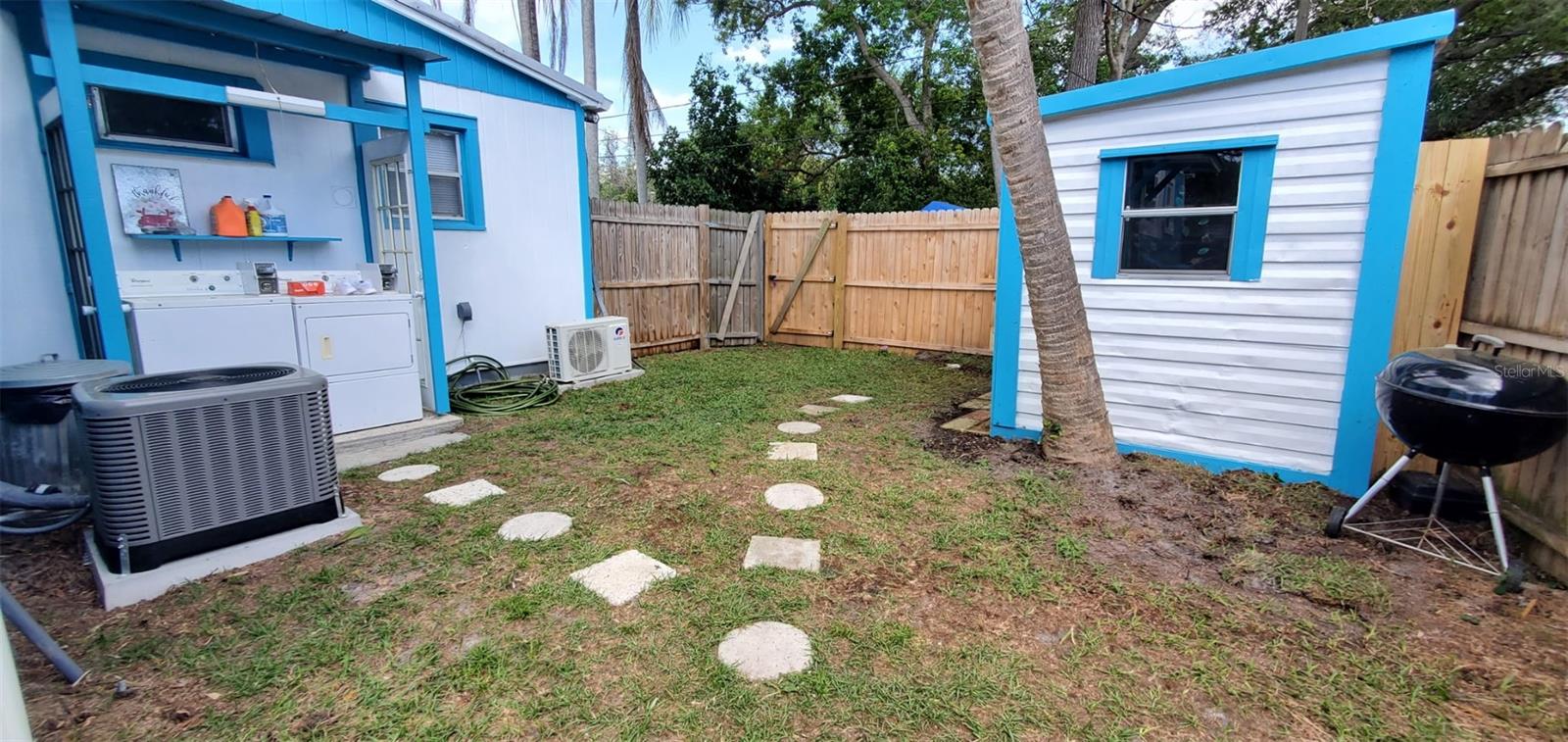 1999 N BETTY LN, CLEARWATER, FL, 33755