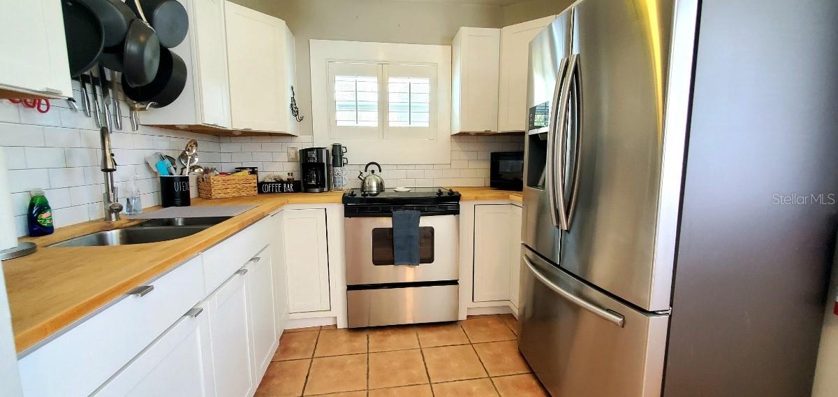 1999 N BETTY LN, CLEARWATER, FL, 33755