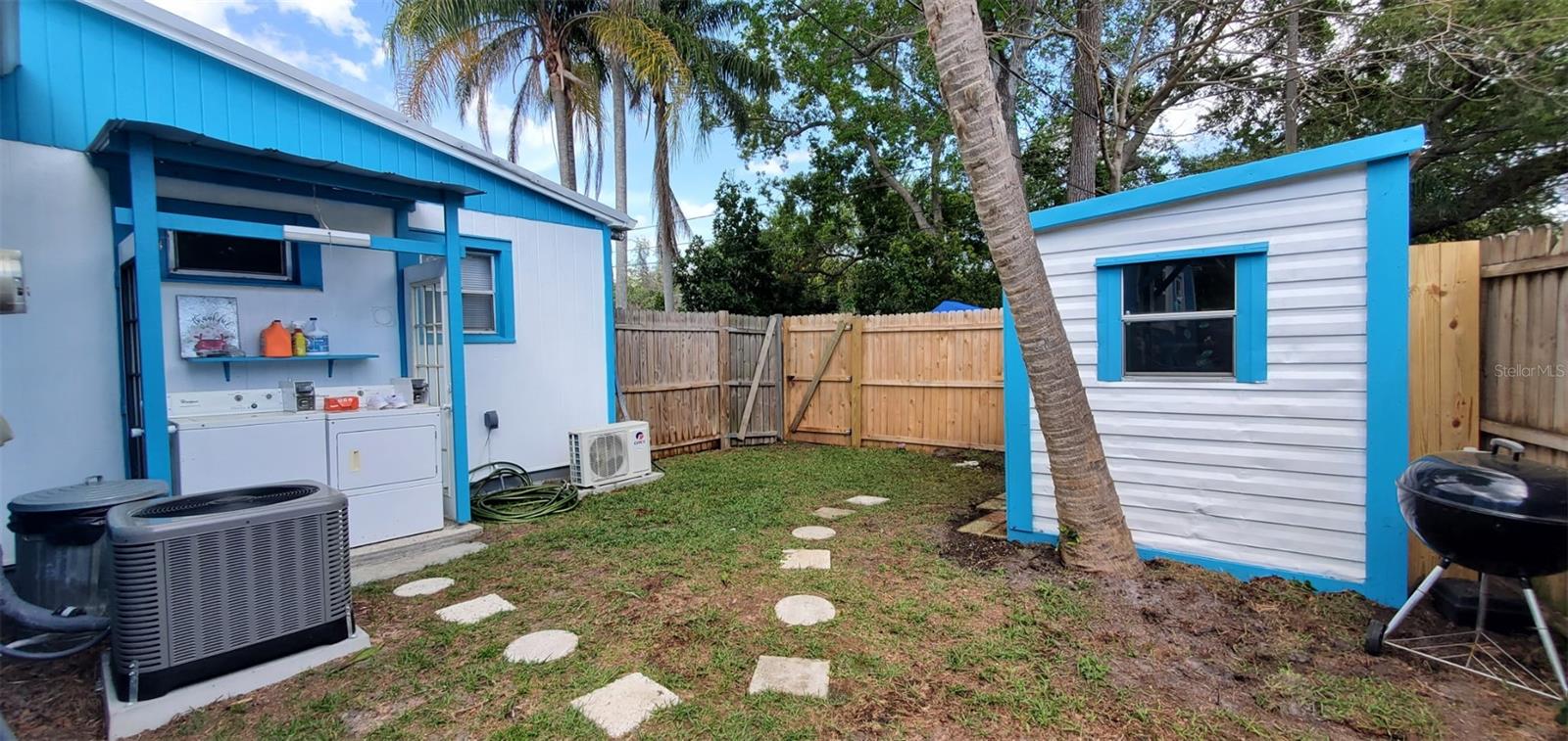 1999 N BETTY LN, CLEARWATER, FL, 33755