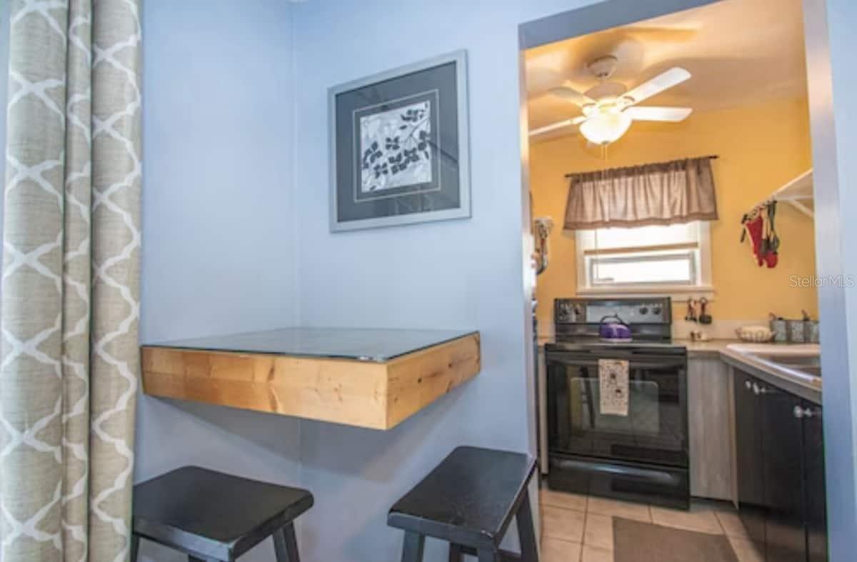 1999 N BETTY LN, CLEARWATER, FL, 33755