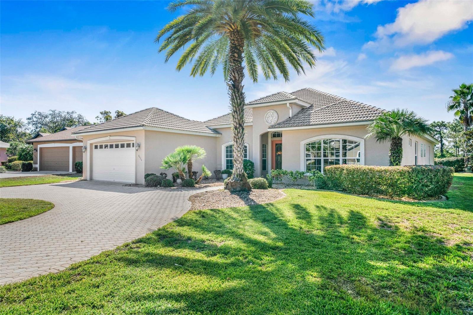 8426 CHARLESTON DR, WEEKI WACHEE, FL, 34613
