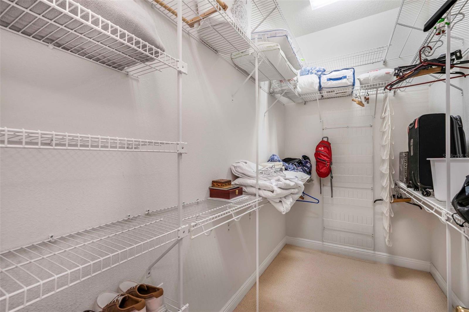 8426 CHARLESTON DR, WEEKI WACHEE, FL, 34613