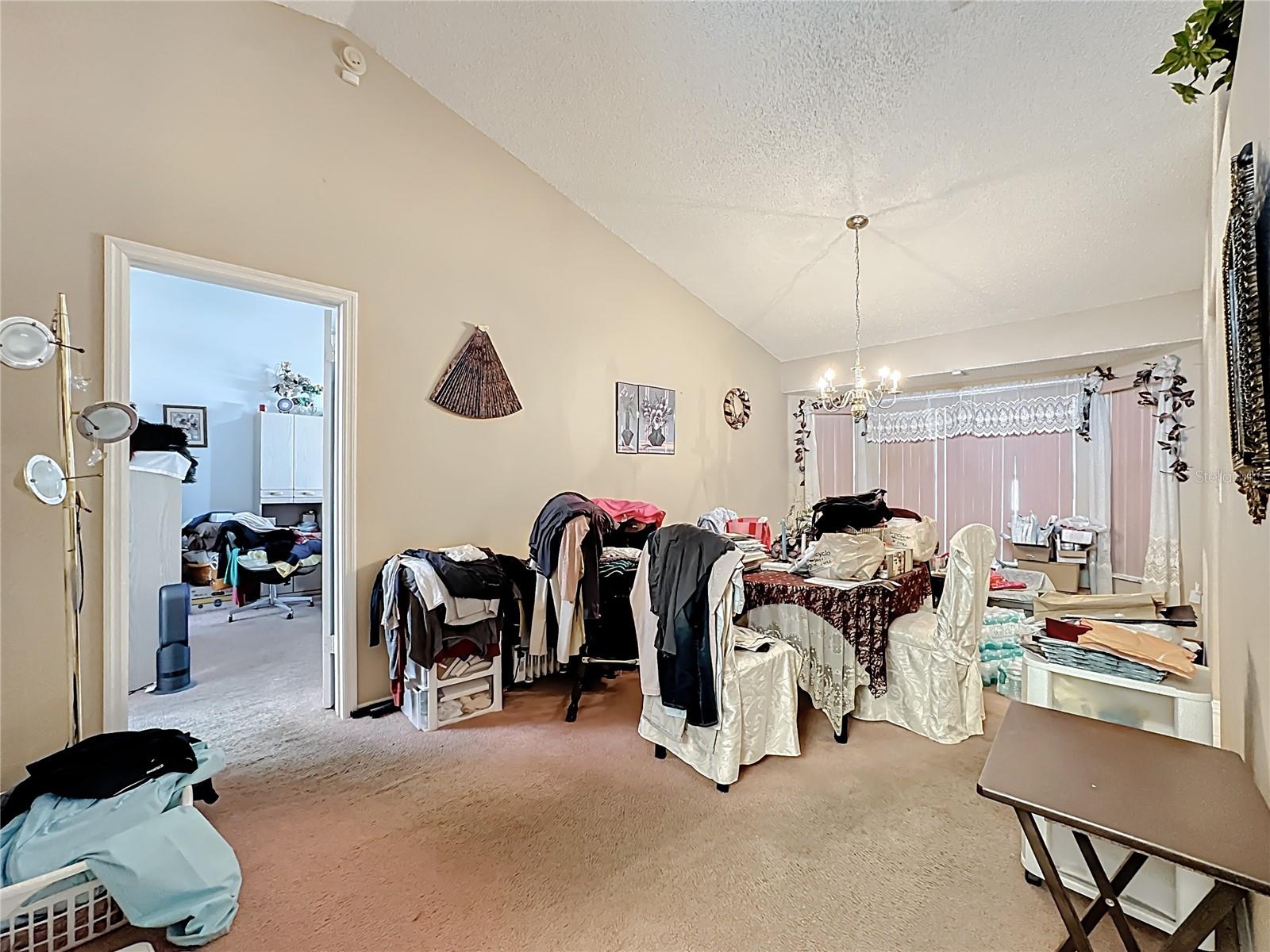 2452 BEL AIR CIR, KISSIMMEE, FL, 34743