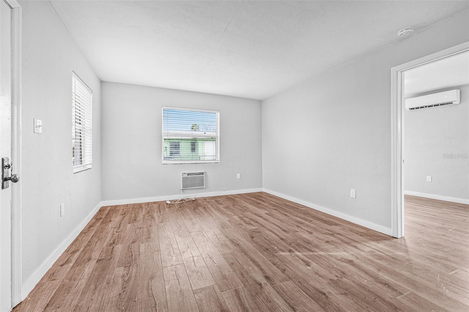 30 LYNN WAY, MADEIRA BEACH, FL, 33708