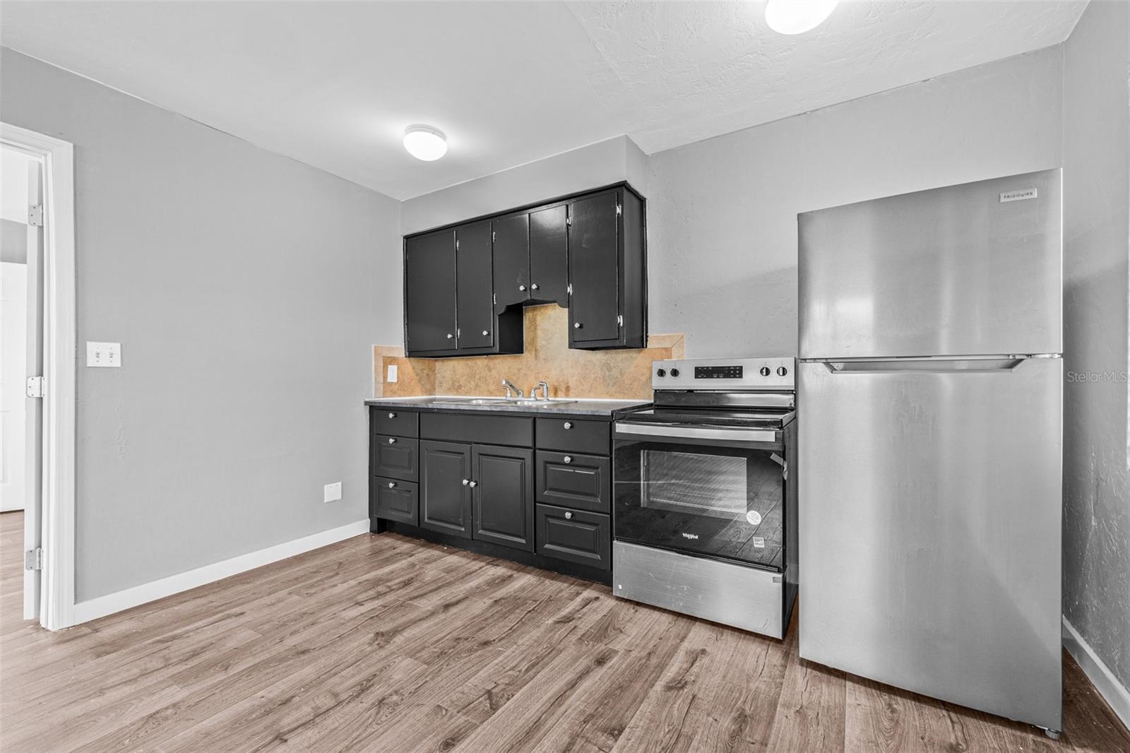 30 LYNN WAY, MADEIRA BEACH, FL, 33708