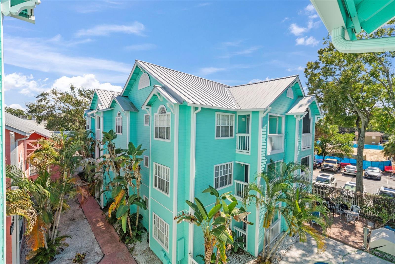 3002 W CLEVELAND ST #B10, TAMPA, FL, 33609