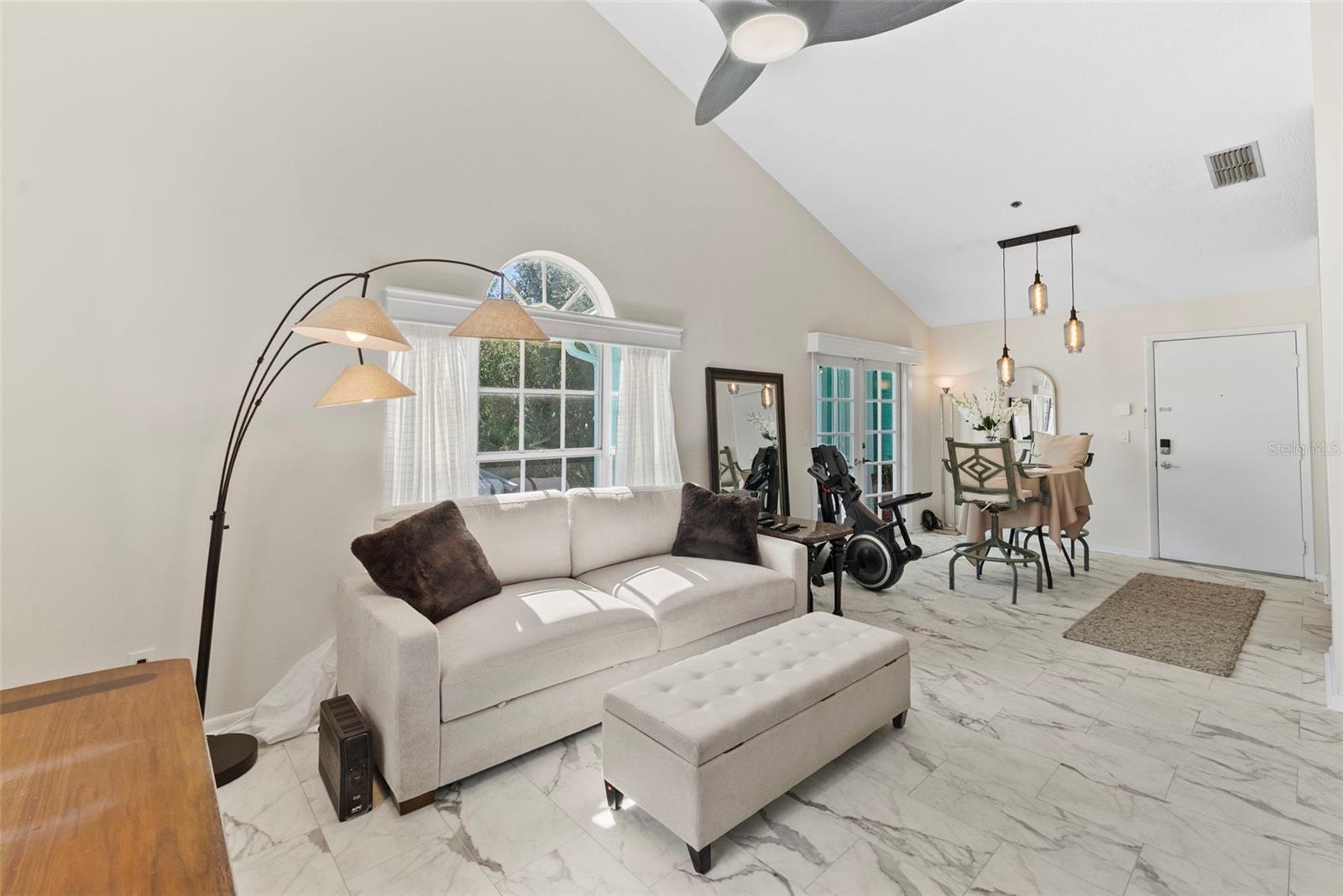 3002 W CLEVELAND ST #B10, TAMPA, FL, 33609