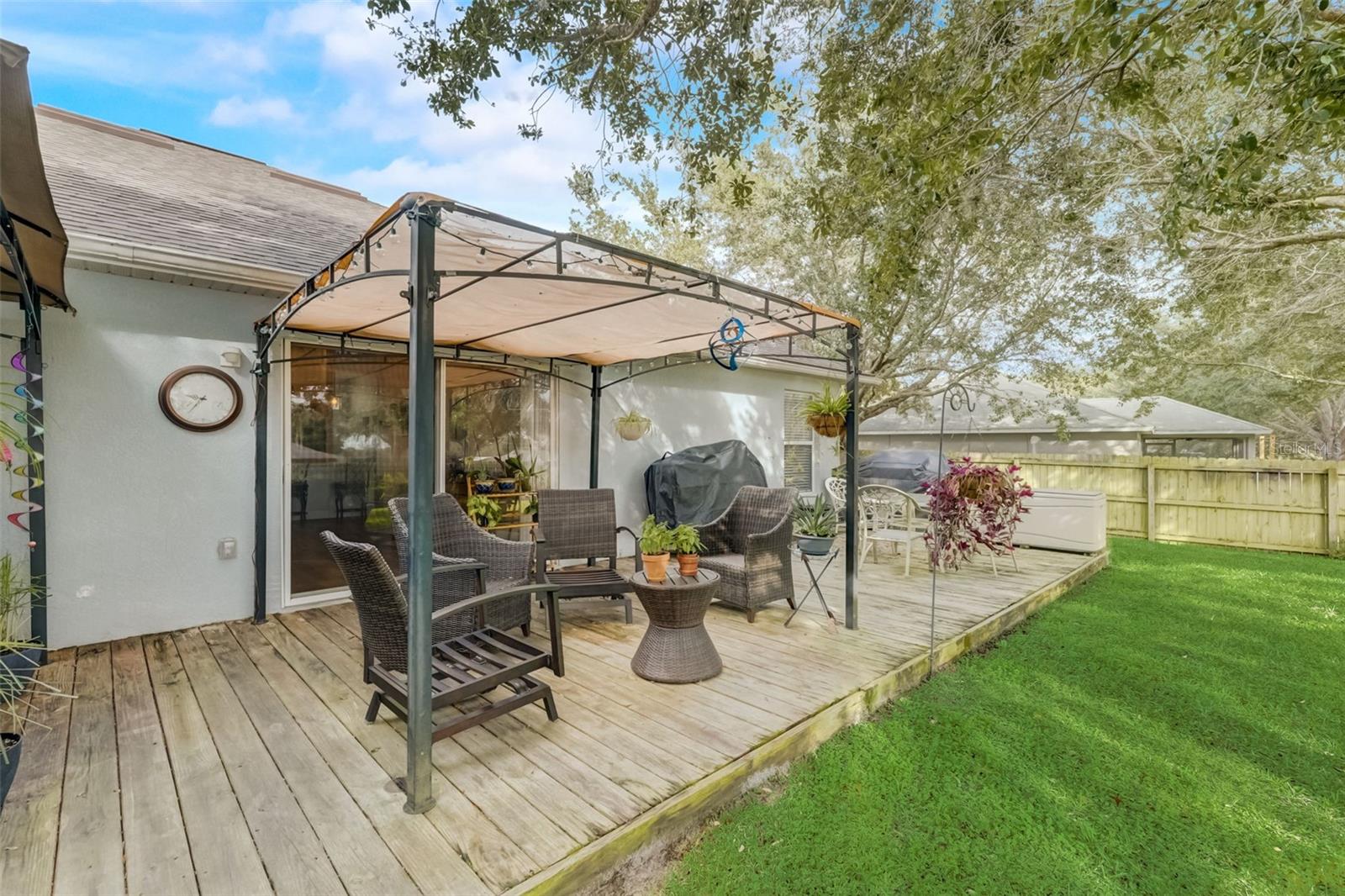 2236 LAKE POINTE CIR, LEESBURG, FL, 34748