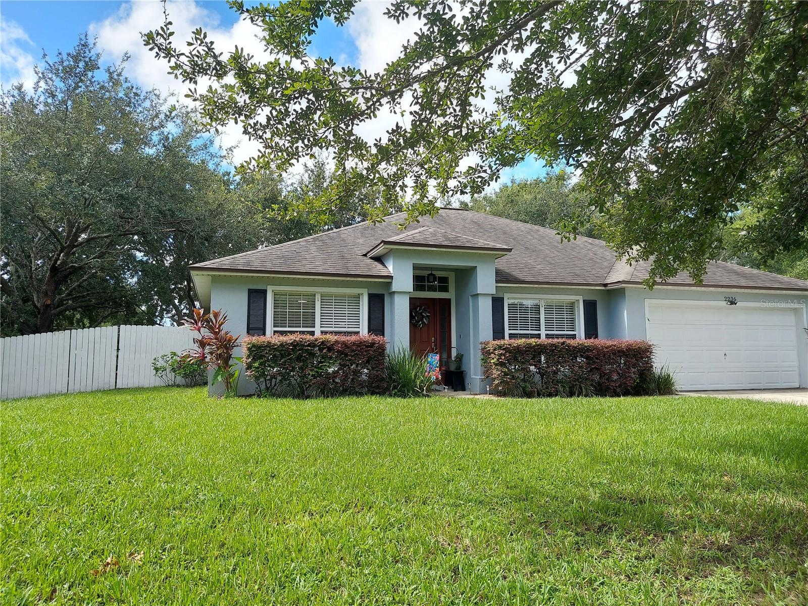 2236 LAKE POINTE CIR, LEESBURG, FL, 34748