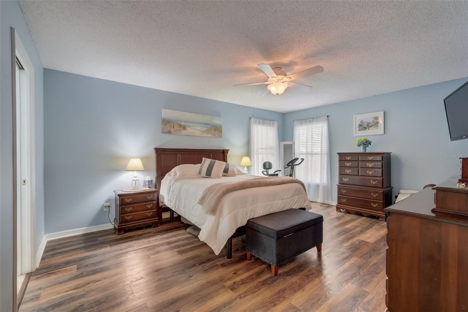 2236 LAKE POINTE CIR, LEESBURG, FL, 34748