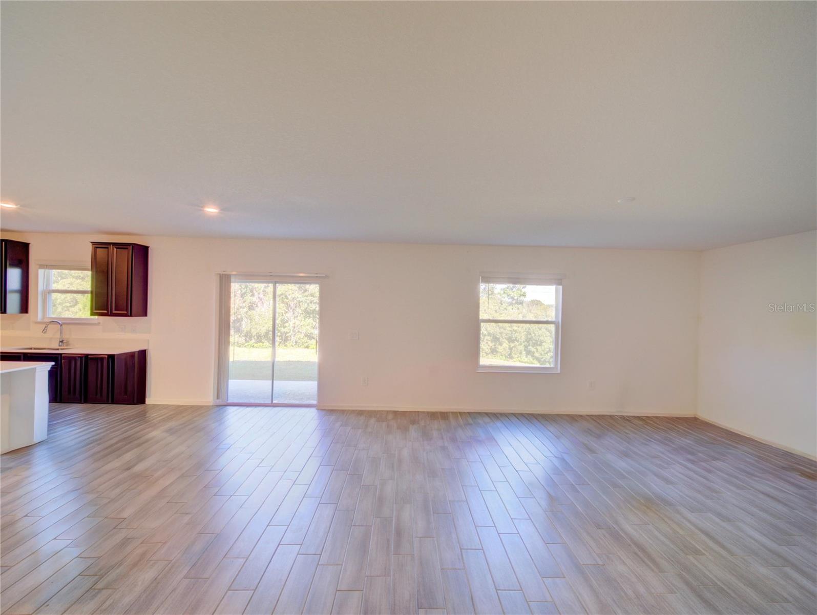 33622 SKY BLOSSOM CIR, LEESBURG, FL, 34788