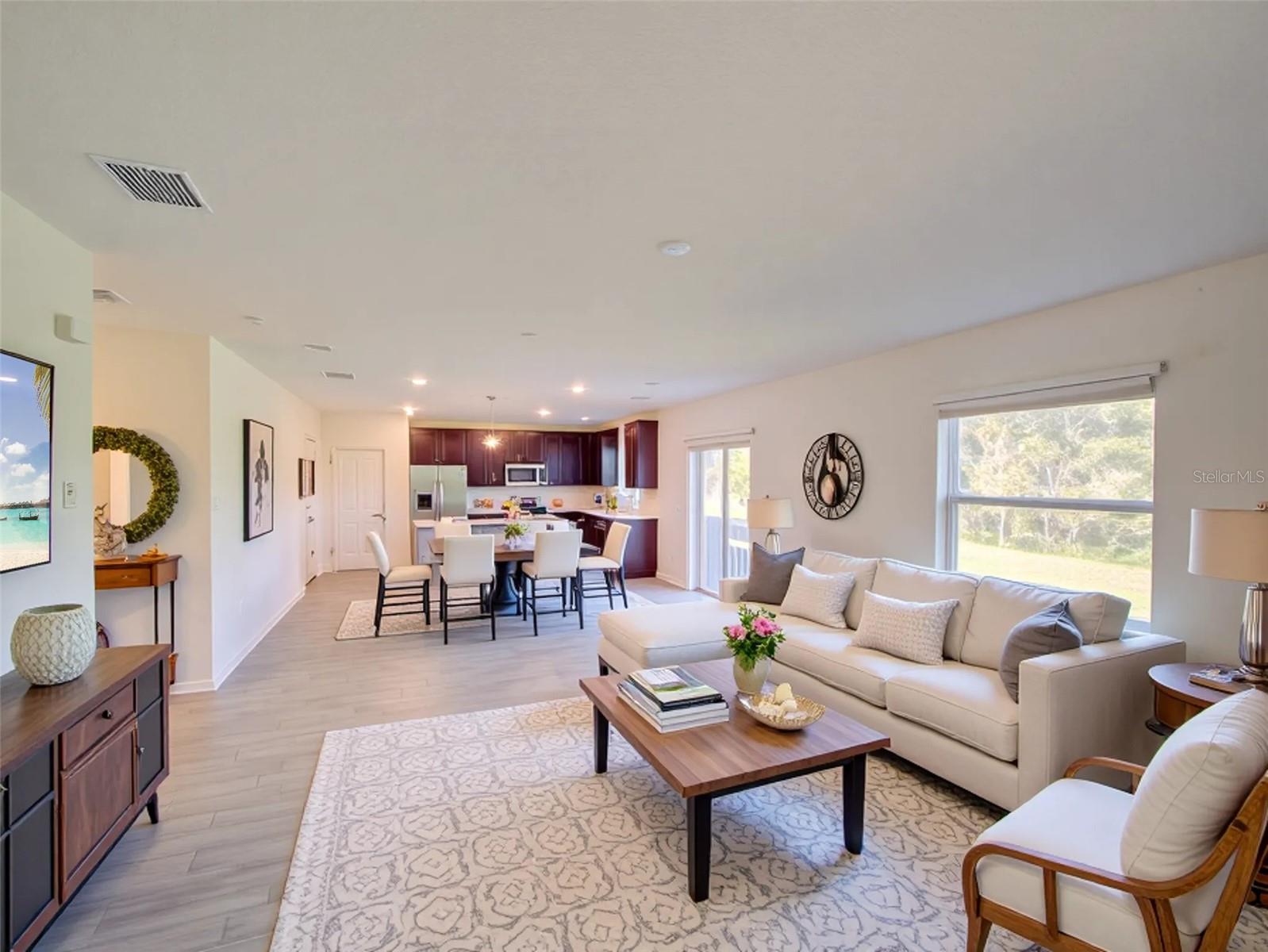 33622 SKY BLOSSOM CIR, LEESBURG, FL, 34788