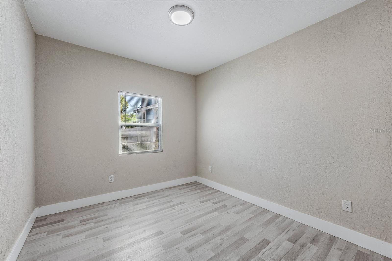 2423 E 19TH AVE, TAMPA, FL, 33605