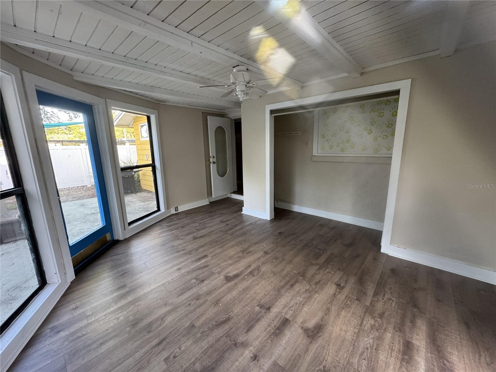 2380 BAY ST, SARASOTA, FL, 34237